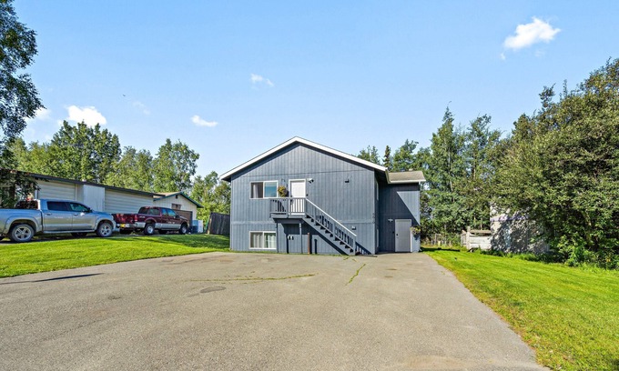 Bayshore - Klatt House | Ideal King Suites for Groups with Pool and Spa Access