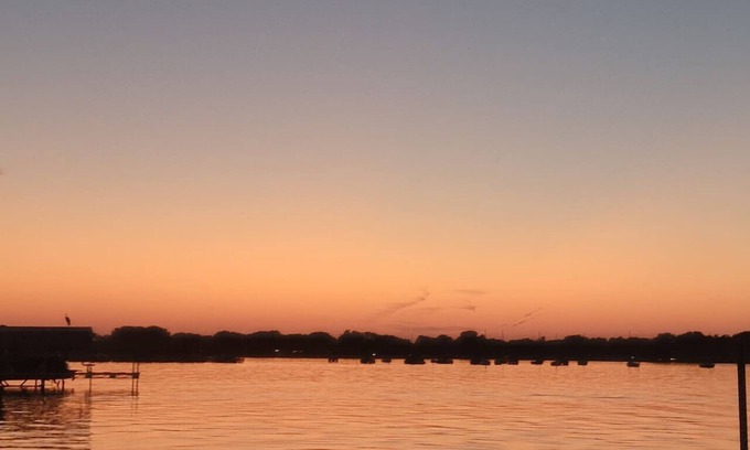 Waconia House | Family Fun Awaits at Lake Waconia Homes for 16 Guests