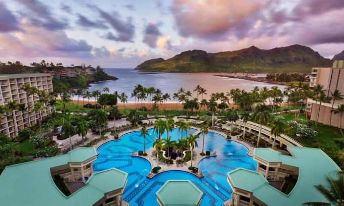 Lihue Hotel | Ocean View Retreat: Spacious Rooms Near Kauai Adventures