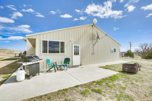 Buffalo Apartment | Tranquil Buffalo Retreat with Fire Pit, Near Downtown