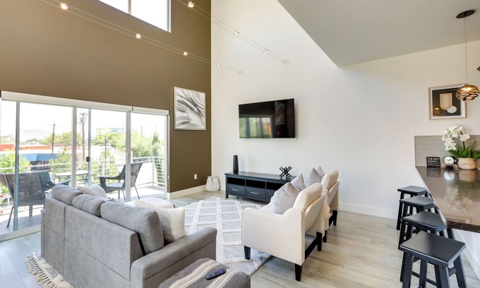 Old Southwest House | Convenient MidTown Reno Vacation Rental Near Downtown
