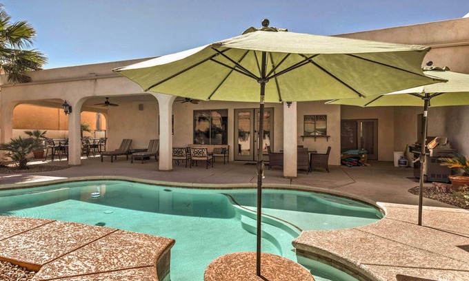 Lake Havasu City House | Escape to Lake Havasu City Paradise with Private Pool
