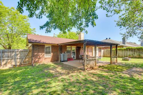 Norman House | 2 Mi to OU Family-Friendly Retreat with Patio!
