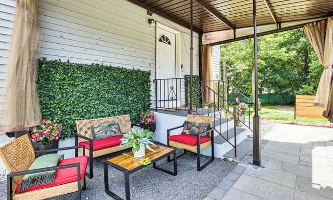 Spring Valley Apartment | 2 Mi to The Marketplace: Spring Valley Apartment