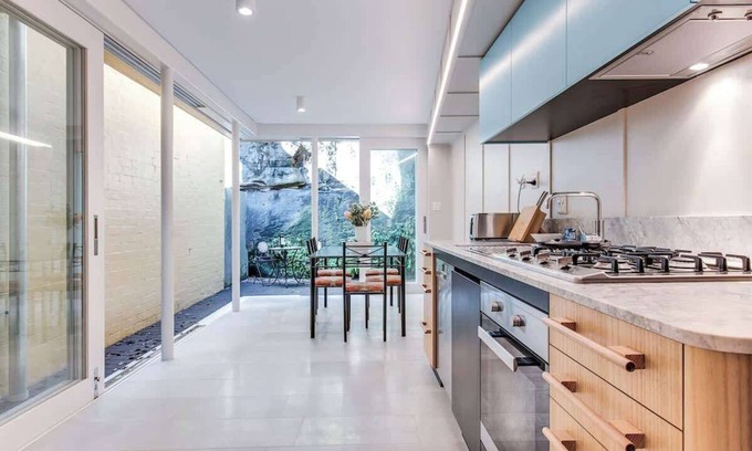 Millers Point House | Convenient Stay Just 2 Minutes from Harbour Bridge