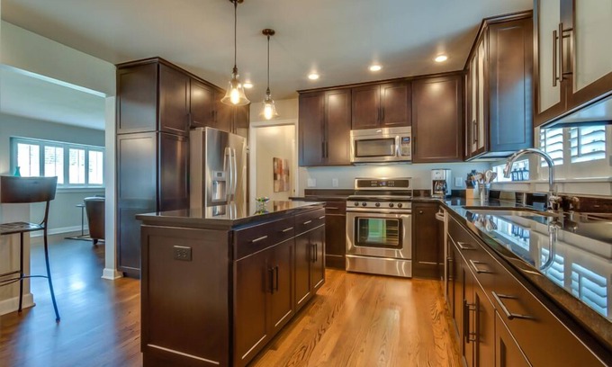 Harters Heights House | Convenient Location: Steps to ND Campus and Eddy St. Commons