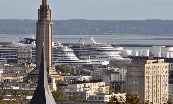Downtown Le Havre Apartment | Relaxing Stay Just 2 Minutes from Le Havre Beach