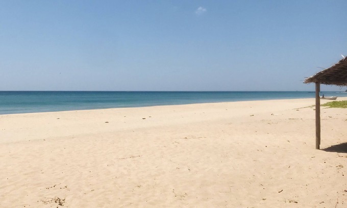 Nilaveli Villa | Close to Nilaveli Beach: Enjoy Breakfast and Family Fun