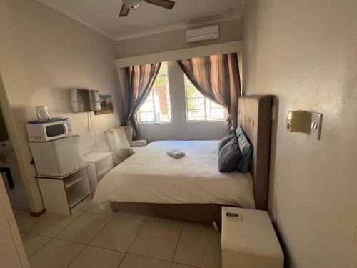 King William's Town House | 2 Oaks Guest House