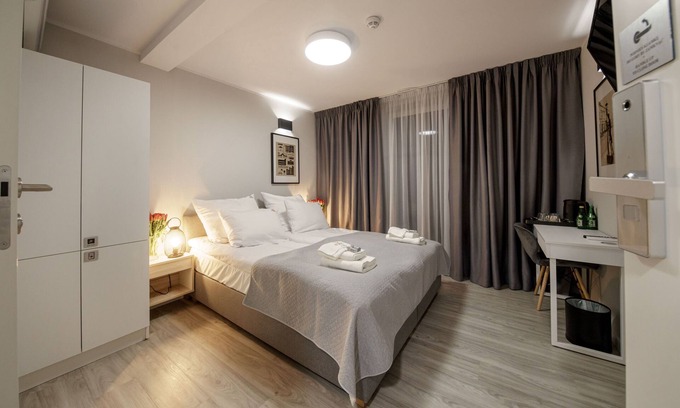 Wlochy Apartment | Cozy 2-Person Apartment Near Warsaw Airport with Amenities