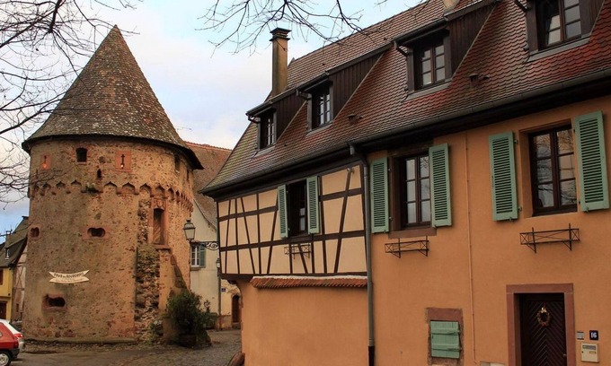 Ammerschwihr Apartment | Comfort and Calm at 2-pied des Vosges, Free WiFi Included