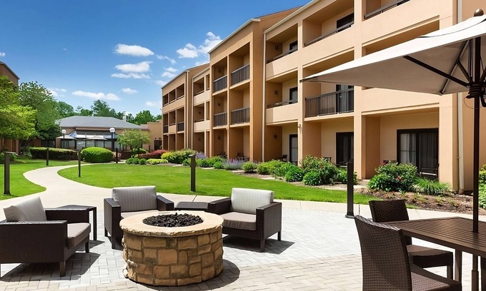 Whippany Hotel | Discover 2 Elegant Units in Whippany Near Historic Parks