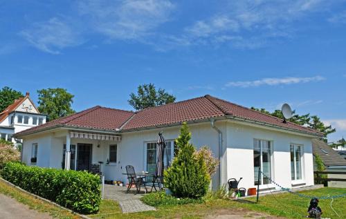 Gohren Apartment | Cozy 2-Room Apartment with Terrace in Quiet Location