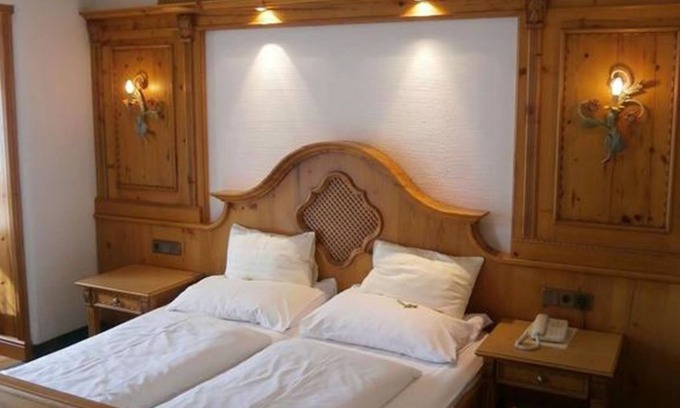 Seefeld Pedestrian Zone House | Family-Friendly 2-Room Apartment at Das Kaltschmid