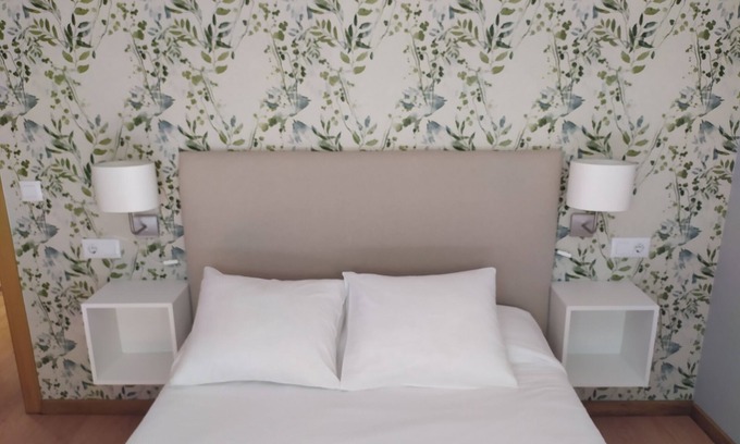 Marin Apartment | Explore Comfort in a 2 Room Apartment Centro de Marin
