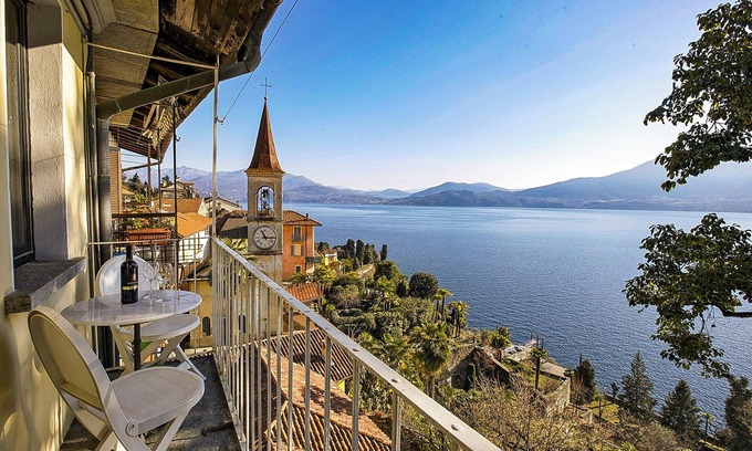 Gonte Apartment | Cozy 2-Room Apartment with Balcony & Lake Views
