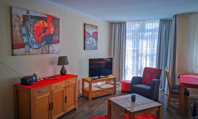 Binz Apartment | Idyllic 2 Room D 006 - Wohnpark Binz with Indoor Pool