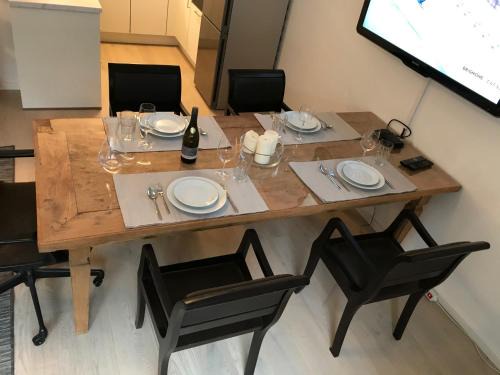 Dortmund Apartment | Family-Friendly 2 Room Messe Kongress Stadion Near Attractions