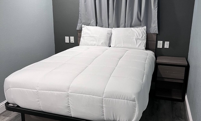 Westside Santa Cruz Hotel | Family-Friendly Suite with Indoor Pool - Steps to Boardwalk