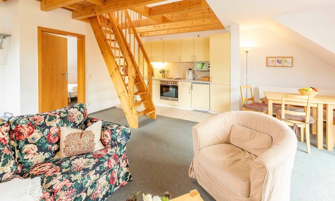 Muritz Apartment | Top-Rated 2-Room Apartment with Balcony for Your Getaway