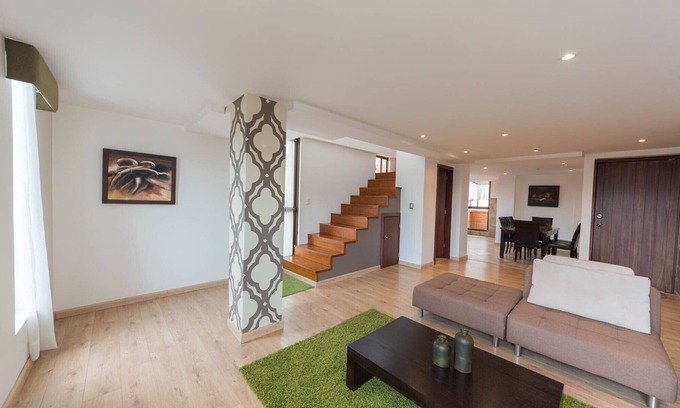 Cuenca Condo | Exceptional Metropolitan City View Condo with Spa & Breakfast