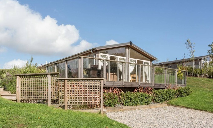 Looe Cottage | 2 TREE TOPS, family friendly, luxury holiday cottage in Lanreath