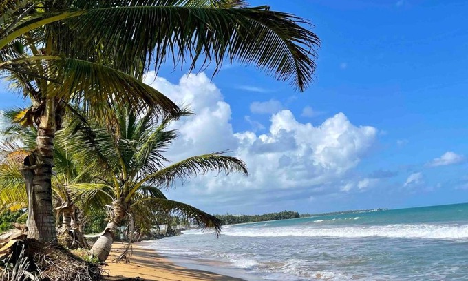 Playa Fortuna Apartment | Spacious Beach House for 8: Family & Pet-Friendly Retreat