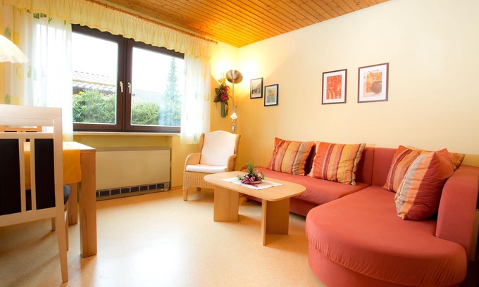 Habischried Apartment | Unforgettable Getaway: 2 Heartfelt Apartments in Habischried