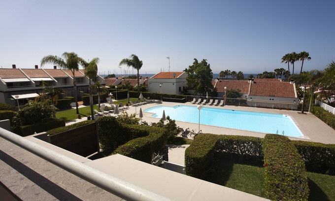 Pasito Blanco House | Beachside Oasis with Pool & 4 Bedrooms - Rated 9.8/10
