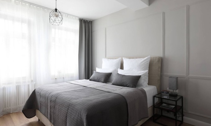 Sudenburg Apartment | Two-Bedroom Terrace Near Uniklinik in MD Sudenburg