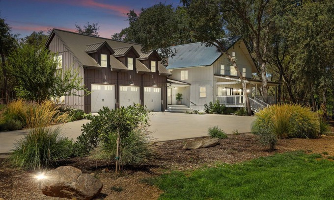 Rescue House | Modern Farmhouse Retreat with Pool and Custom Sports Courts
