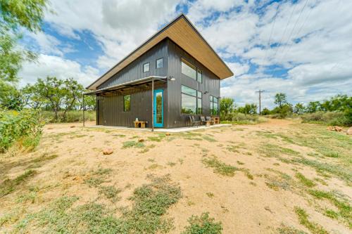 Llano House | 20-Acre Property with Trail Hill Country Hideaway!