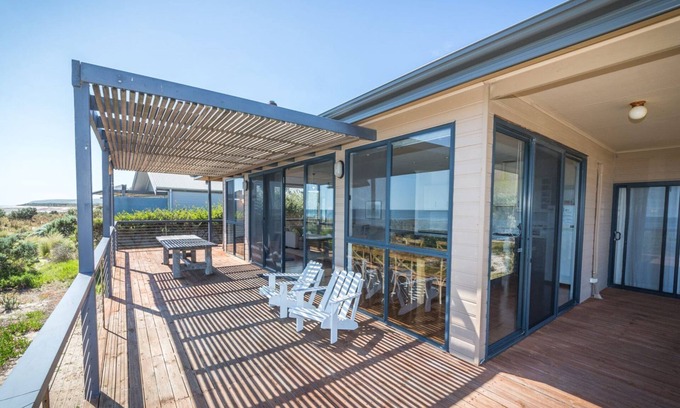 Normanville House | Family-Friendly Retreat at 20 Lady Bay Road Normanville