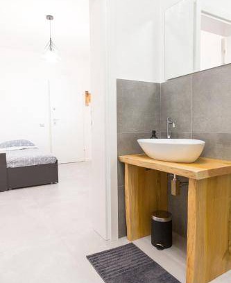Cingia De' Botti Bed & Breakfast | Cozy Bed and Breakfast for 4 with Eco-Friendly Amenities