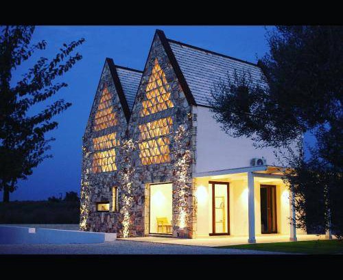 Terlizzi Bed & Breakfast | Cozy Bed and Breakfast for Two with Pool Access