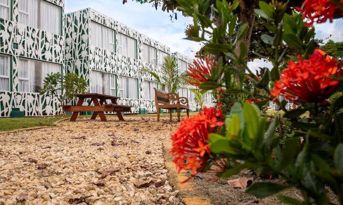 Saipan Resort | Cozy 4-Star Resort with Pool & Dining for 2 Guests