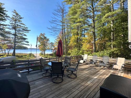 Center Tuftonboro House | 20 Mile Bay - Lake View Retreat with Private Beach & Hot Tub
