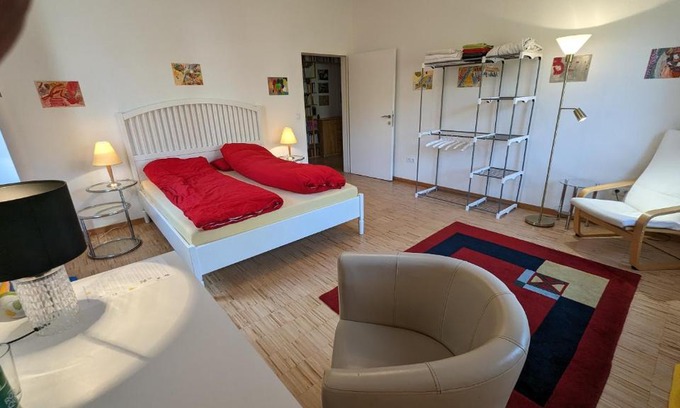 Kritzendorf House | Relaxing Retreat: 20 Min to Vienna Surrounded by Nature
