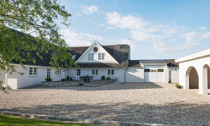 Ørsted House | Spacious 20-Person Holiday Home in Ørsted Awaits You