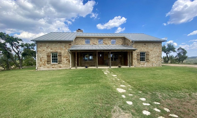 Blanco House | 200 Acre ranch with excellent accommodations.