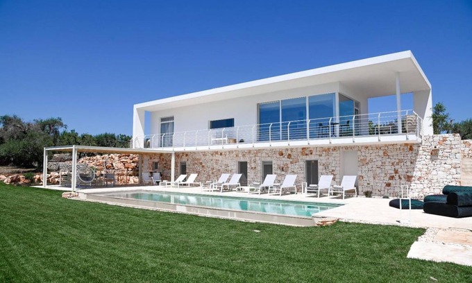 Ostuni Villa | Explore Villa Panitria: Relax by the Pool and Enjoy a Kitchen