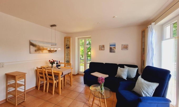 Alt Gaarz Apartment | Beachside Retreat: Strandläufer Villa Rosita in Rerik