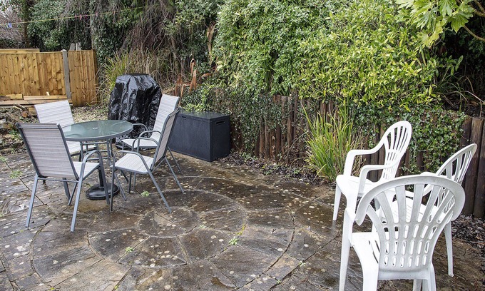 Parkmill Cottage | Historic Cottage Steps from the Beach - Guest Rated 9.8