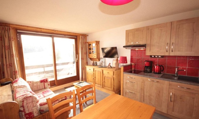 Les Saisies Apartment | Inviting Les Saisies Retreat with Ski Views and Balcony