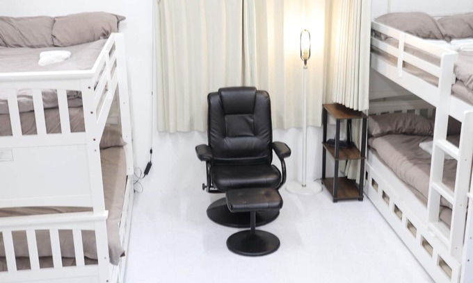 Ginoza House | Renovated Hotel with Parking & Wi-Fi in Okinawa Awaits You