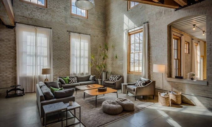 Three Oaks House | Inviting Colossal Loft in Three Oaks - Pool & Breakfast Included