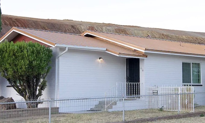 Bisbee House | Mid-Century Home with King Bed, Pool & Pet-Friendly Perks