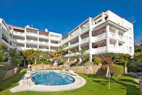 Golden Mile Apartment | Beachfront Bliss at 2026 Las Canas - Rated 8.9/10!