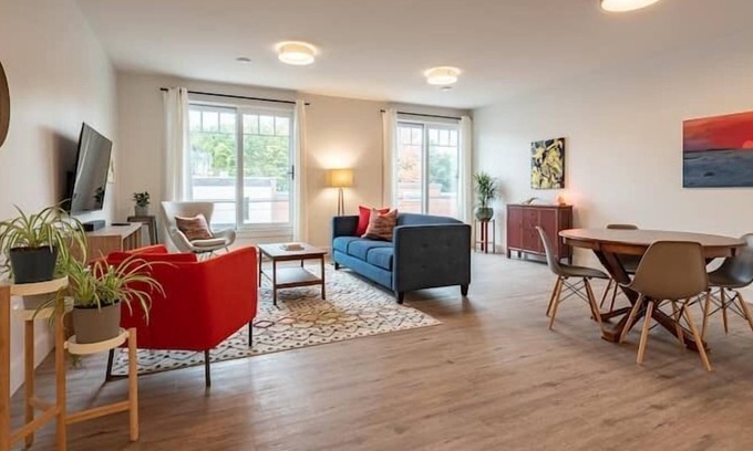 Wolfville House | 203 - Main Street 2-bed Wolfville Suite with City