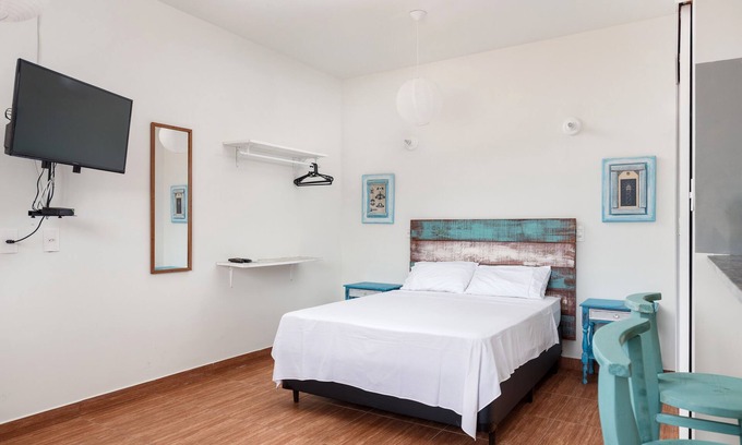 Rio Vermelho Sul Apartment | Charming Oceanfront Studio with Spa and Breakfast Included